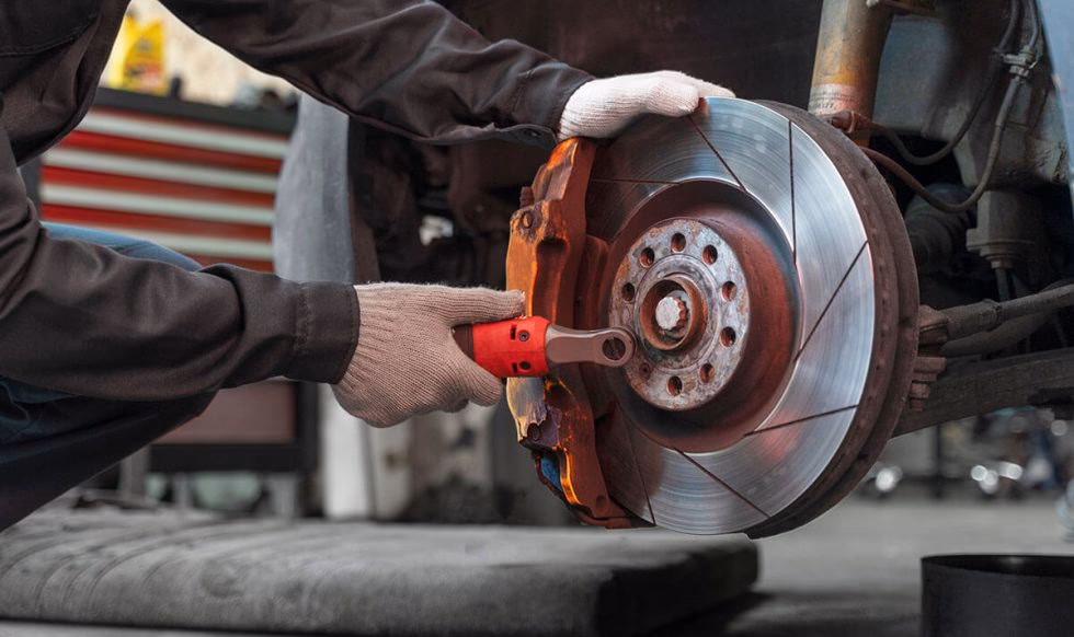 Where can I find the best brake & clutch repairs in Sydney?