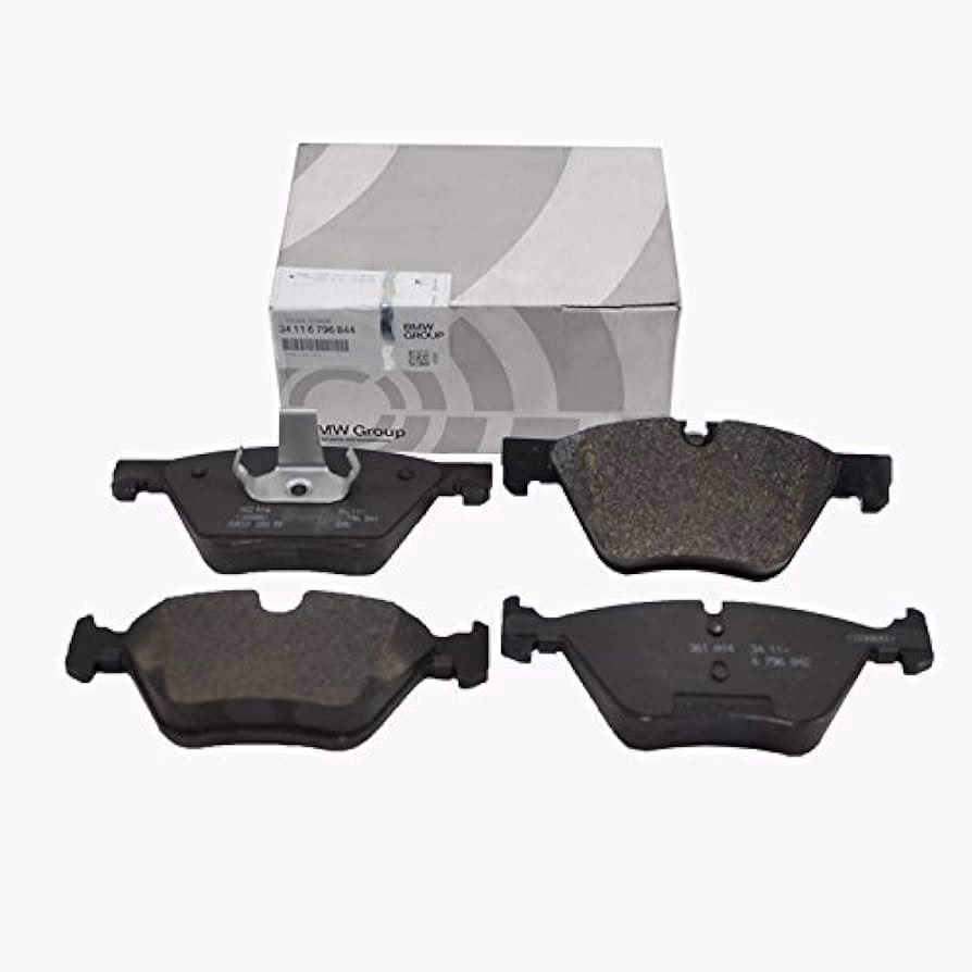 What is the BMW F10 5 Series sedan 520d braking system?