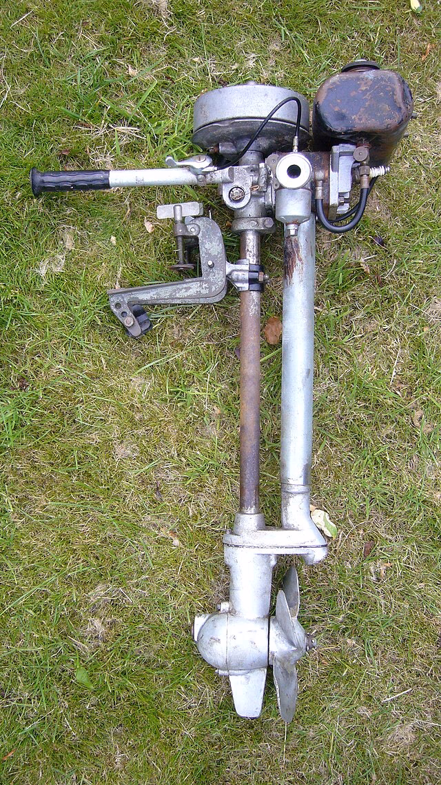 How do you run a Seagull outboard motor?