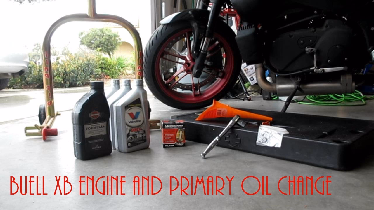 How many Buell XB12R 2010 motorcycle manuals are there?