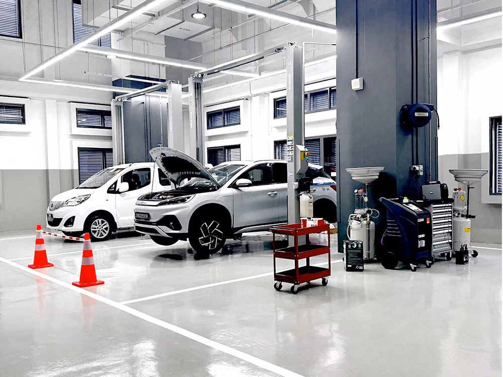 Where is BYD's new service center located?