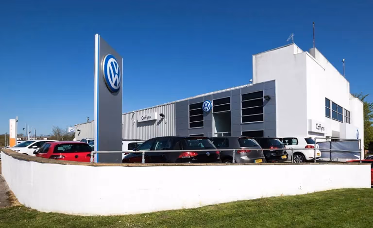 Where is Caffyns Volkswagen Haywards Heath?