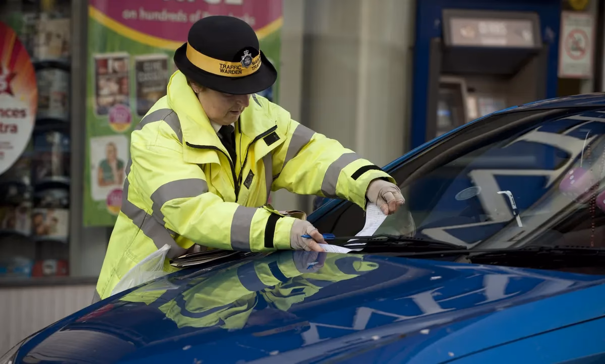 Does a warden have to observe my car?