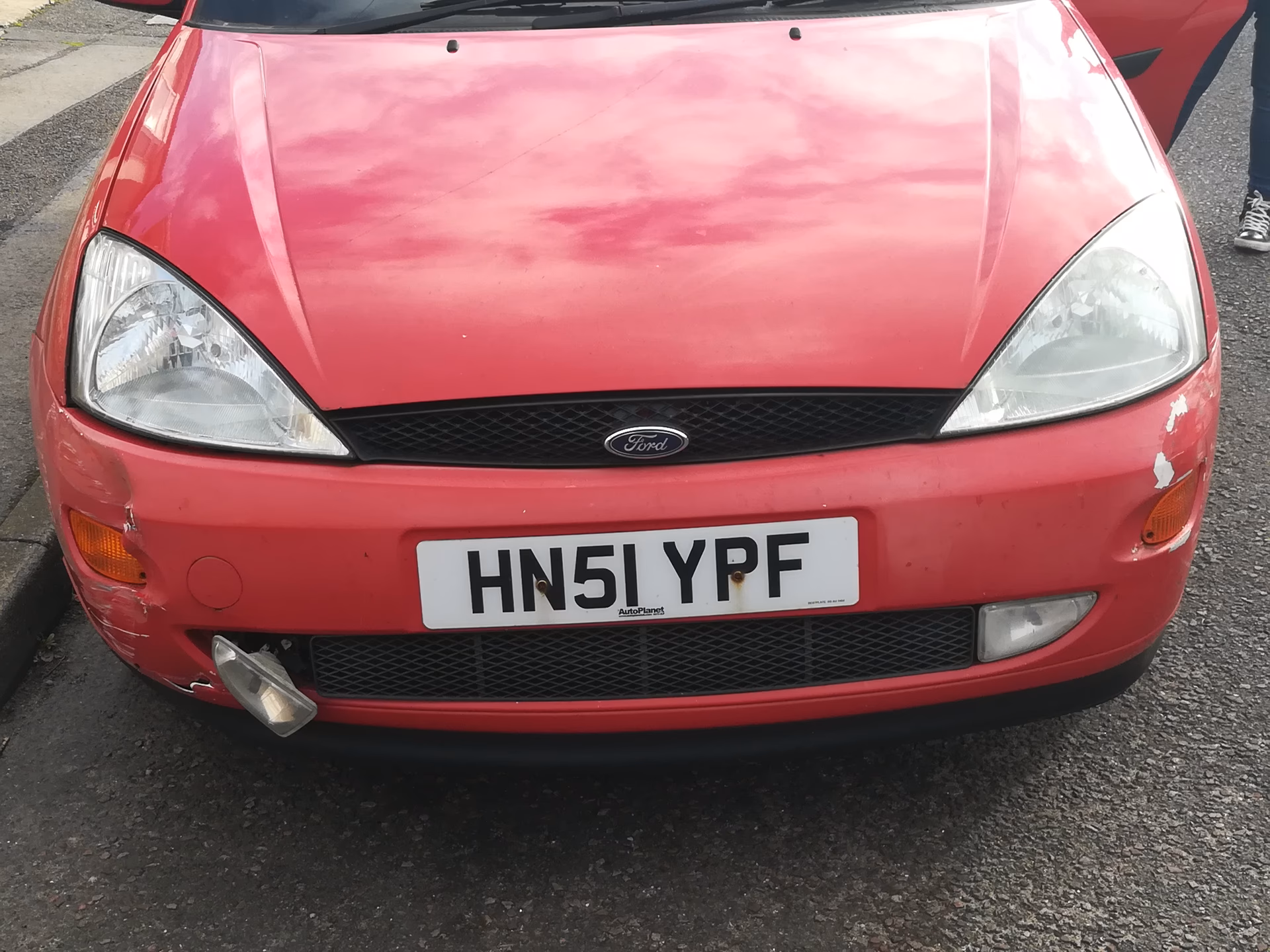 How do you fix a broken bumper?