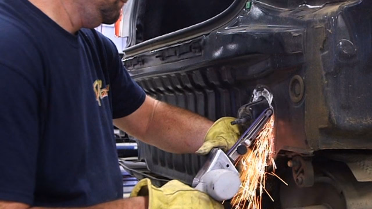 Should I use a repair shop if I have insurance?