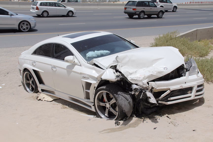 How do insurance companies determine if a car is totaled?