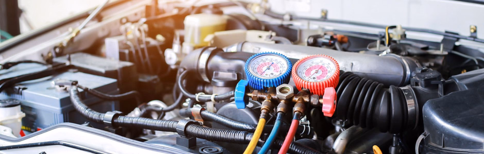 Who provides car AC repair services in Greater Noida?