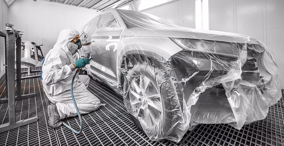 Who is Rivermead accident repair center?