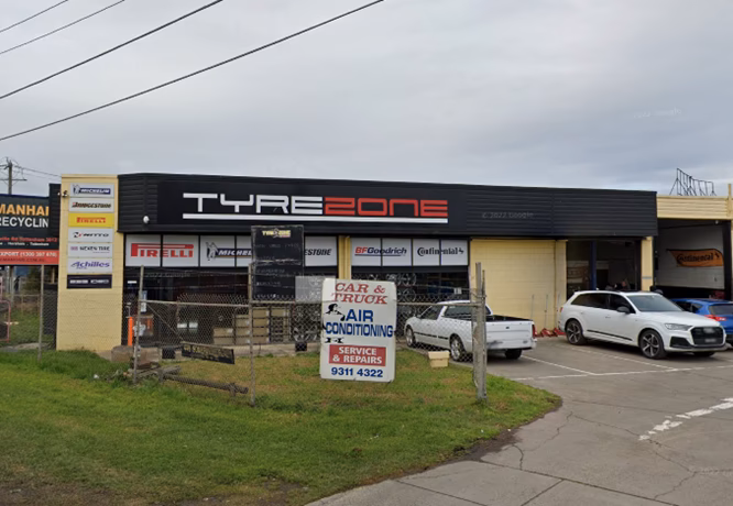 Who is Yeovil & Martock vehicle air con service?