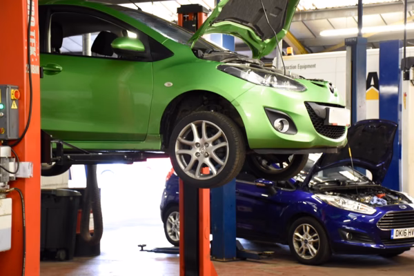 Where can I buy tyres in Buxton?