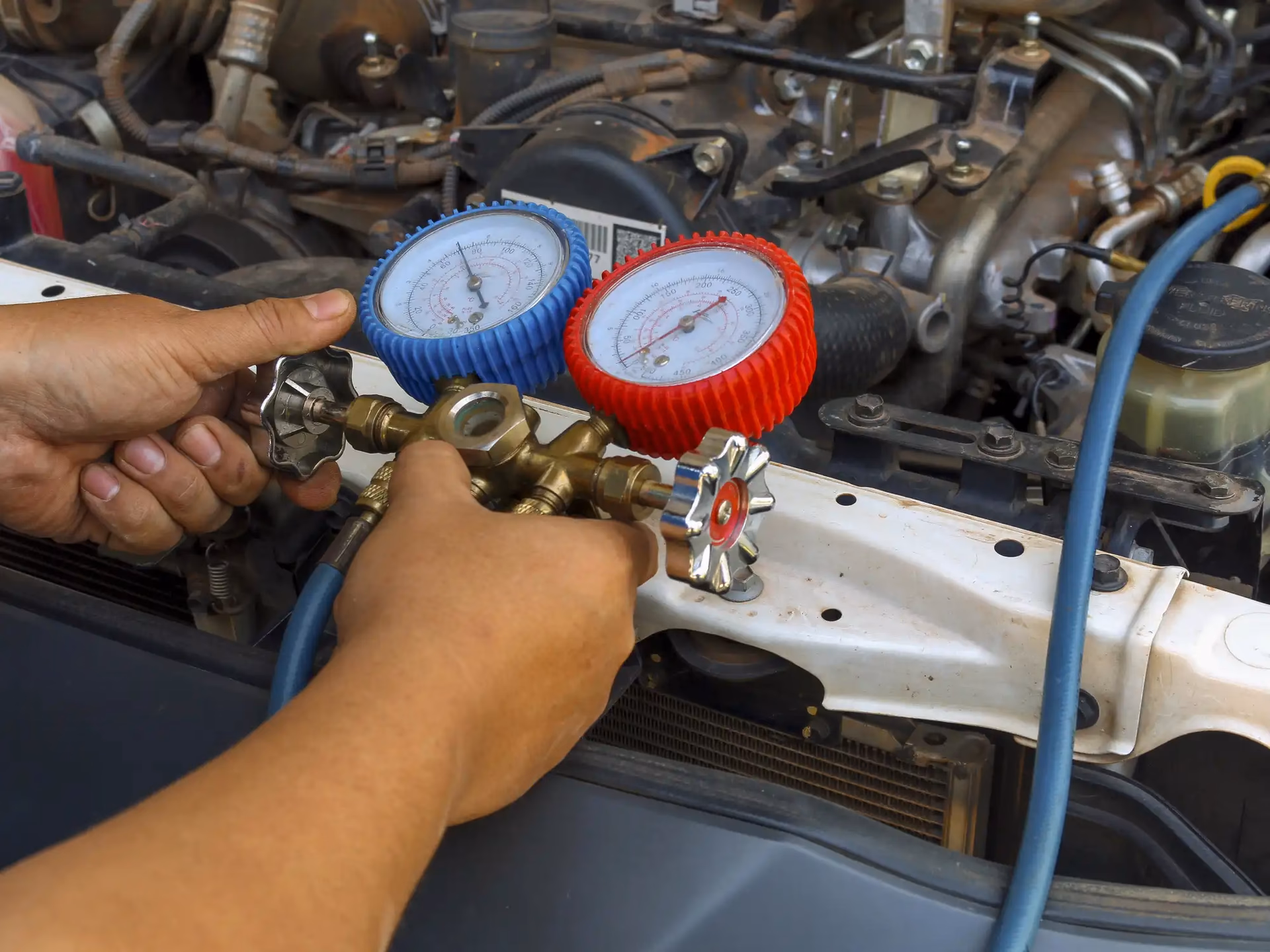 Who is Acton car service centre?