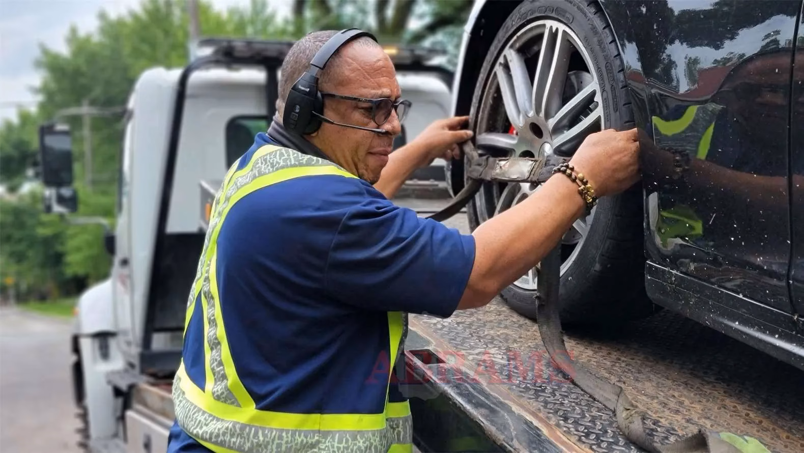 What is Truck Service, Inc.?