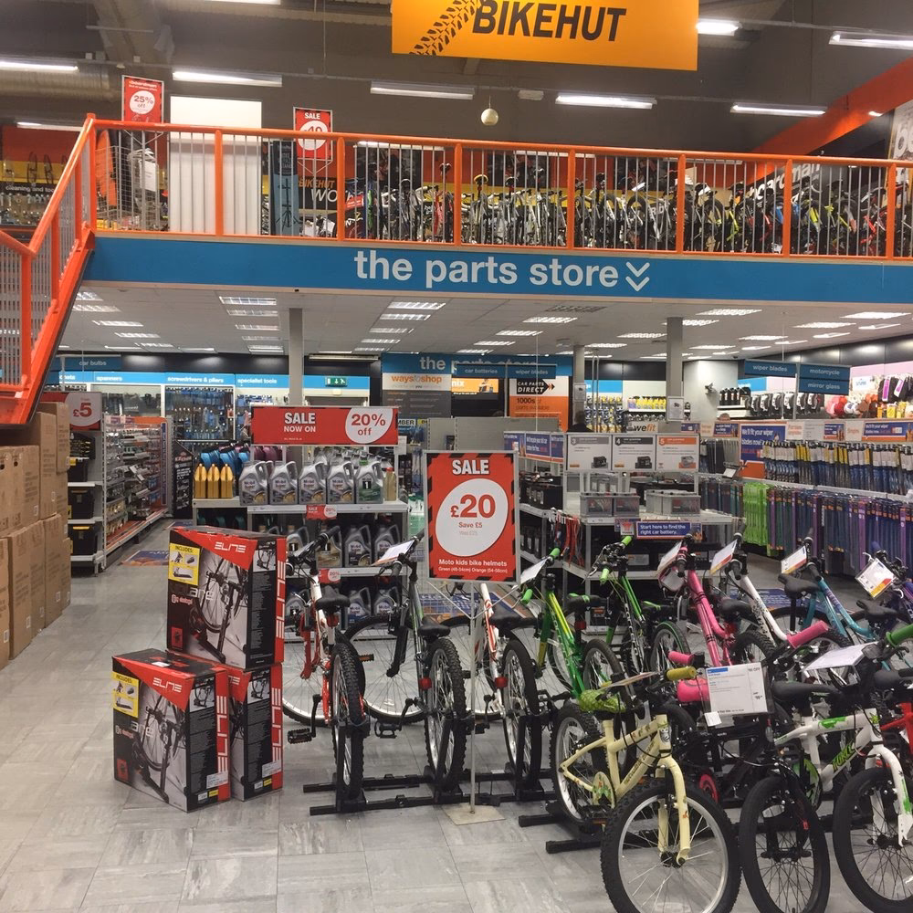 Who installs a car tracking system in Belfast?