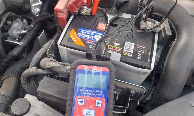 Are mobile car battery replacement services available in Melbourne?
