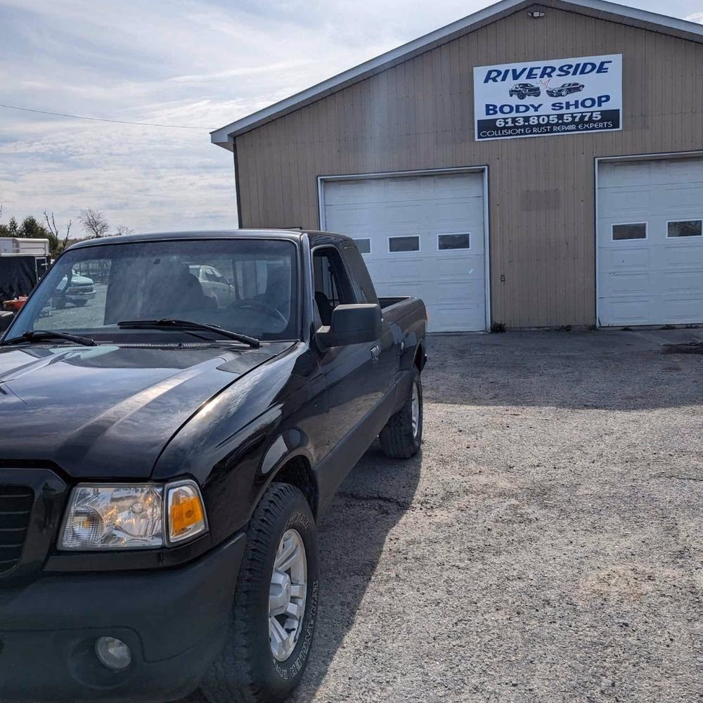 Why should you choose a car body repair service?