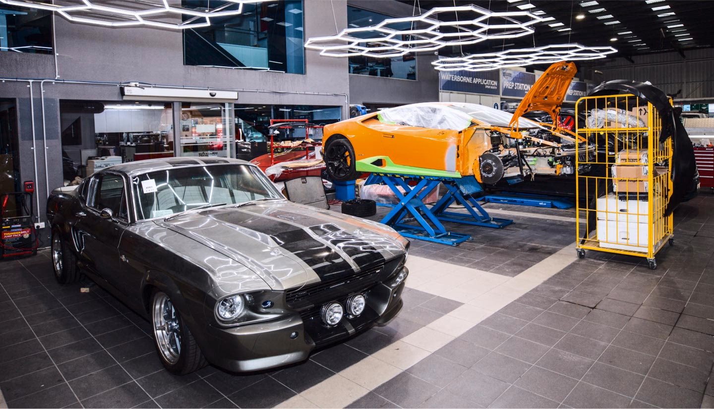 Who is autobody prestige Melbourne?