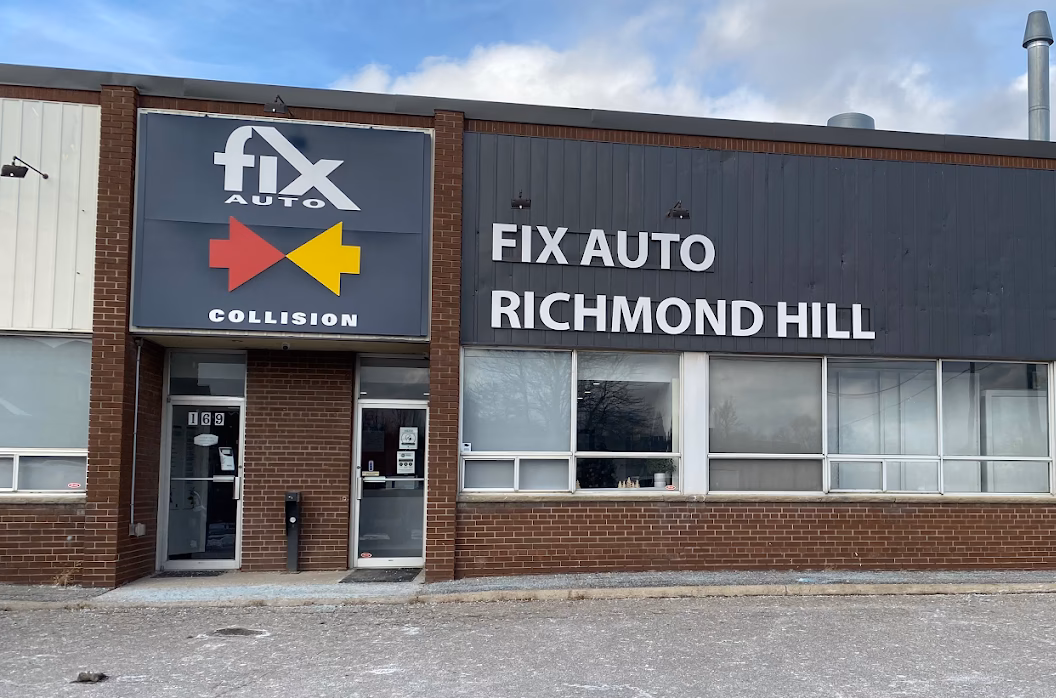 Does Richmond Hill Honda need a collision centre?