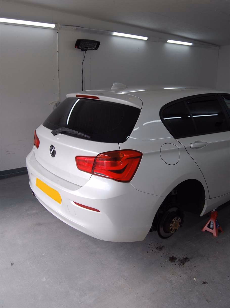 Who is fix auto Glasgow?