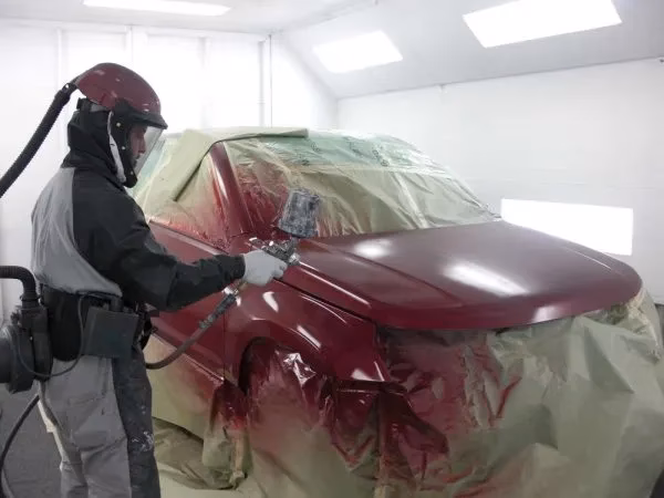 Who is J&W bodyworks specialists?