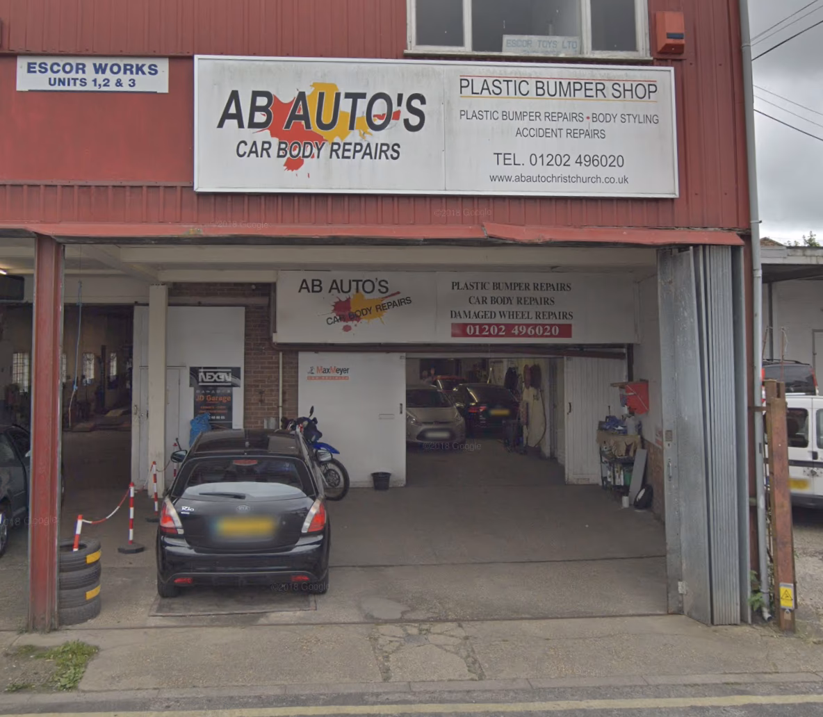 Does ChipsAway cater to cars in and around Christchurch?