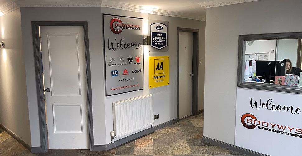 Where is Fife accident repair centre?