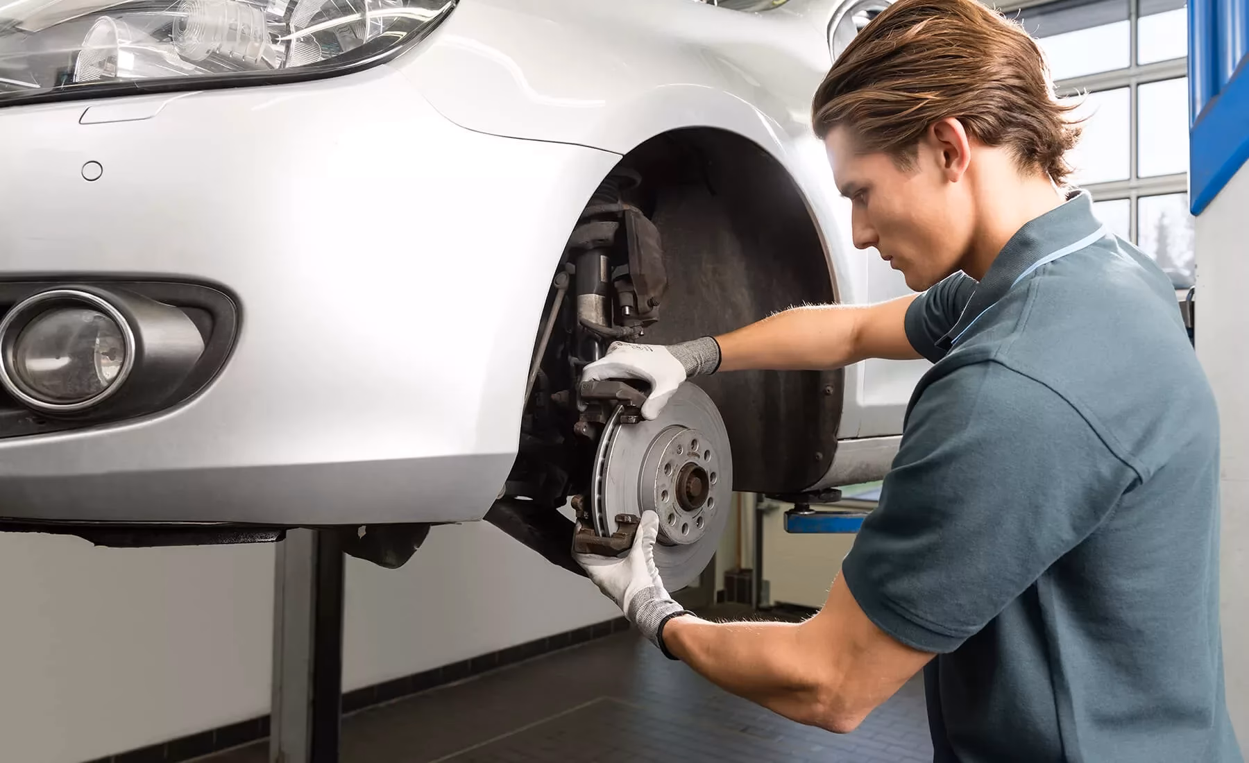 Who are clutch & brake specialists?