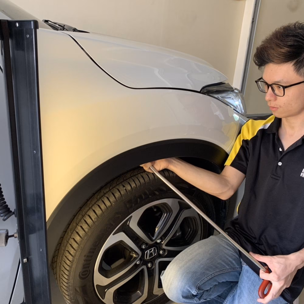 What are people saying about auto repair services in Kuala Lumpur?