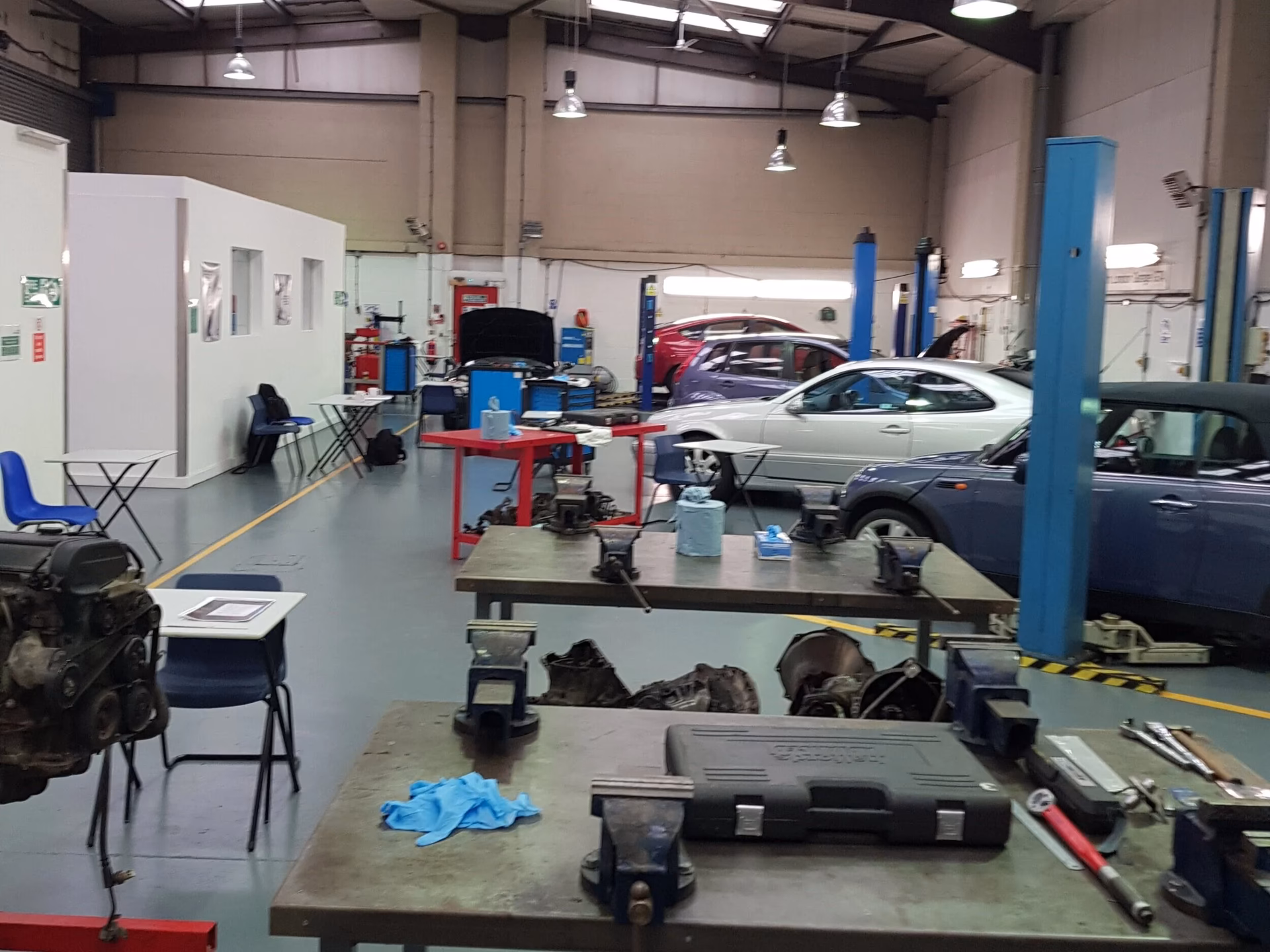 How do car clubs work?