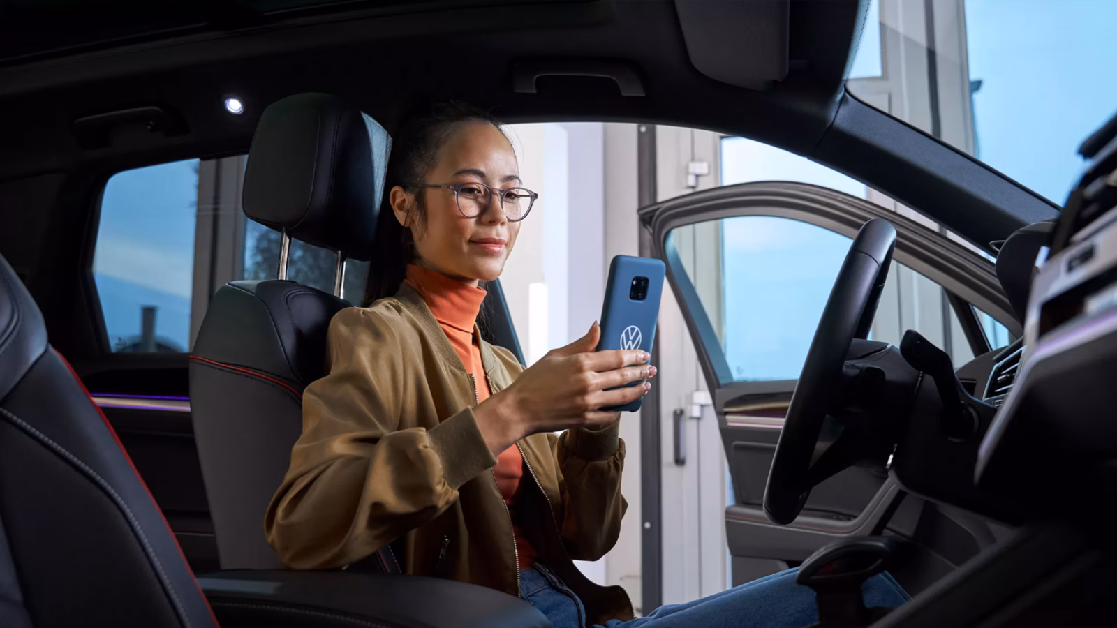 Can I extend my Volkswagen Connect service package?