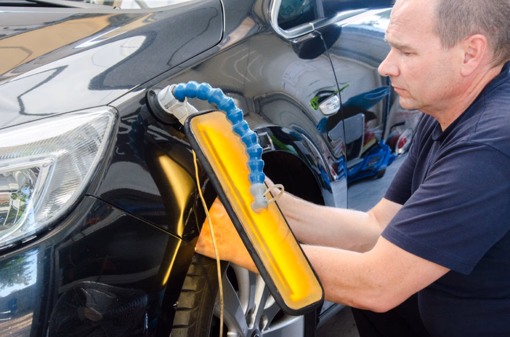 What are mobile car dent repair services?