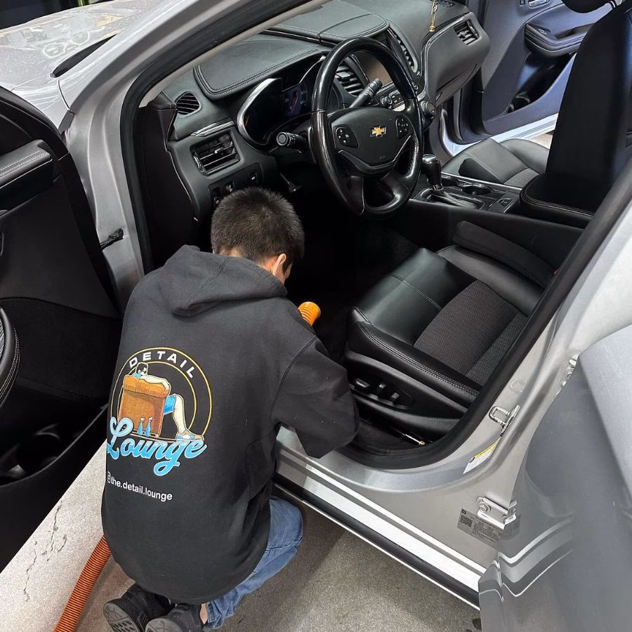 What does Tucson details exterior & interior auto detailing do?