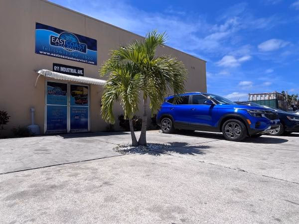 Who is Mobil Auto Detail?