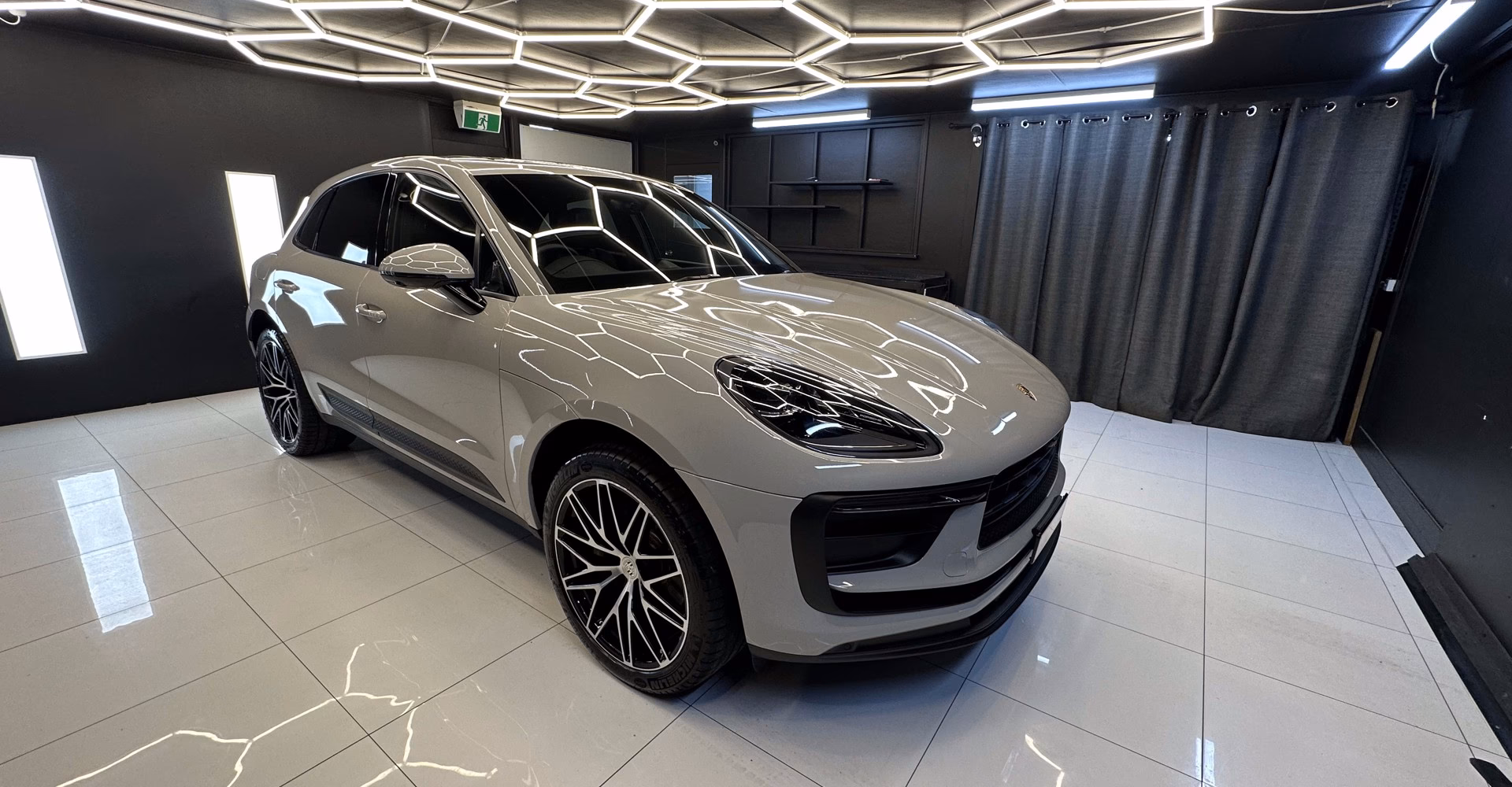 Why should you choose smart pro detailing in Cairns?