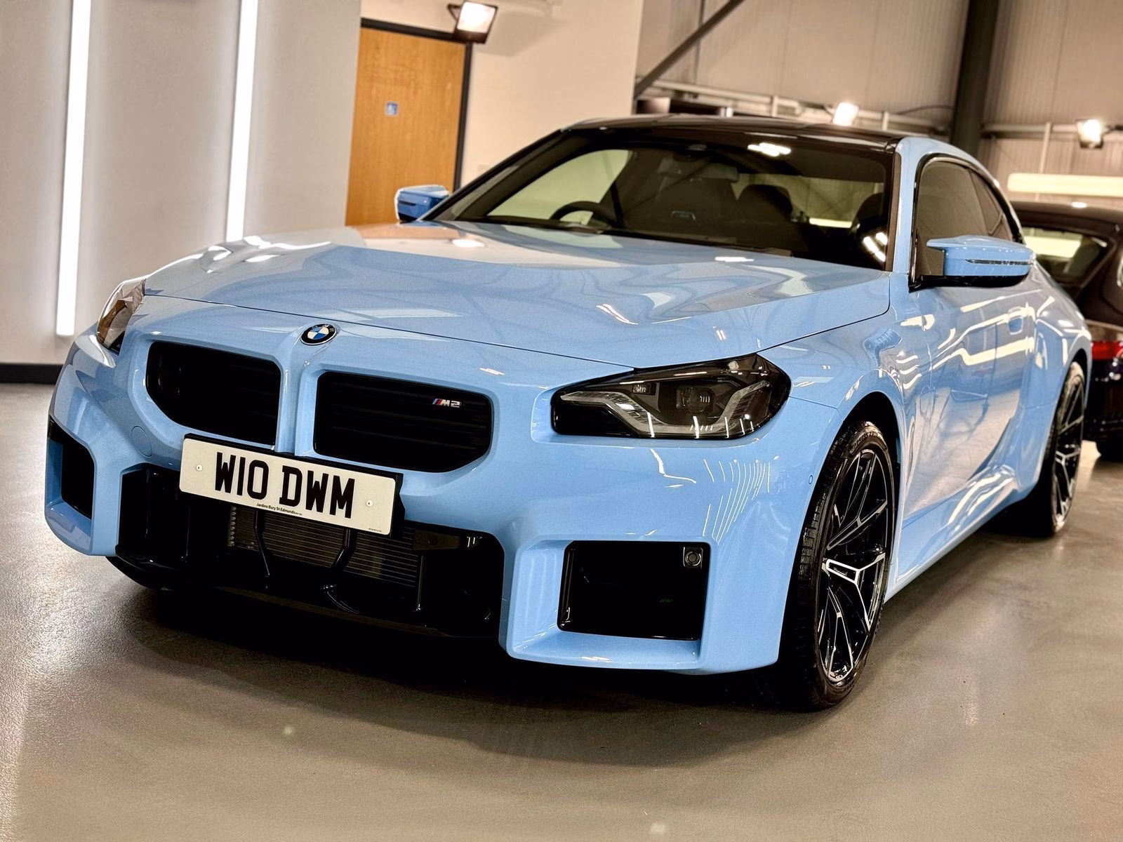 What services does car detailing Ipswich offer?