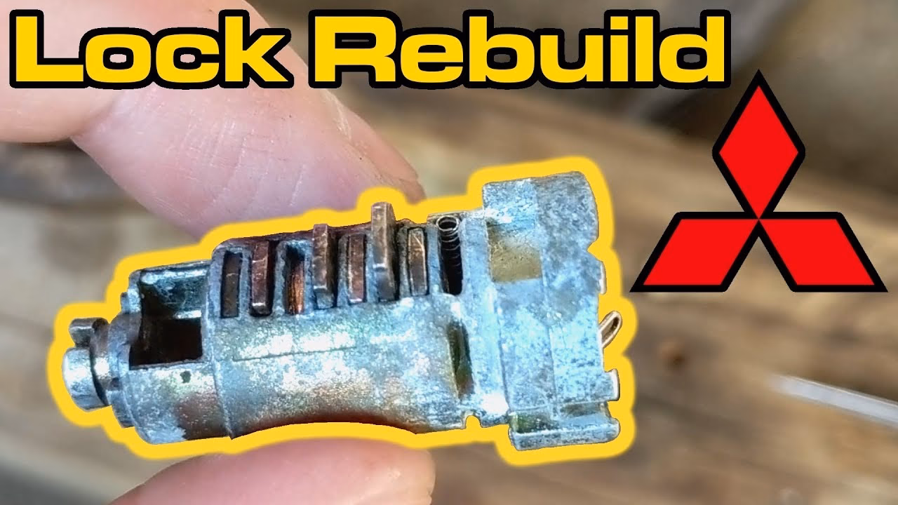 What is a door lock cylinder?