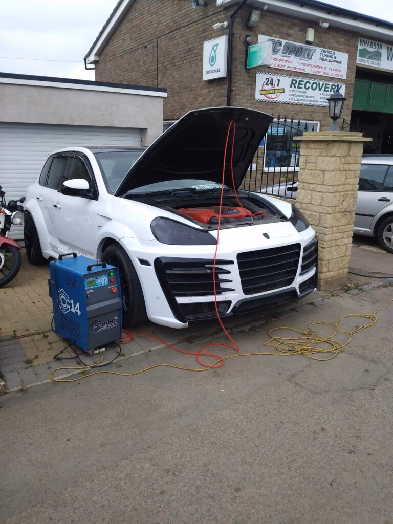 Why should you hire a professional car cleaning service?