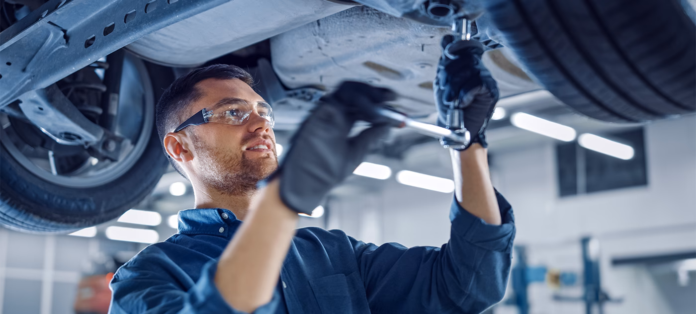 What does the engine warning light mean on a MOT test?