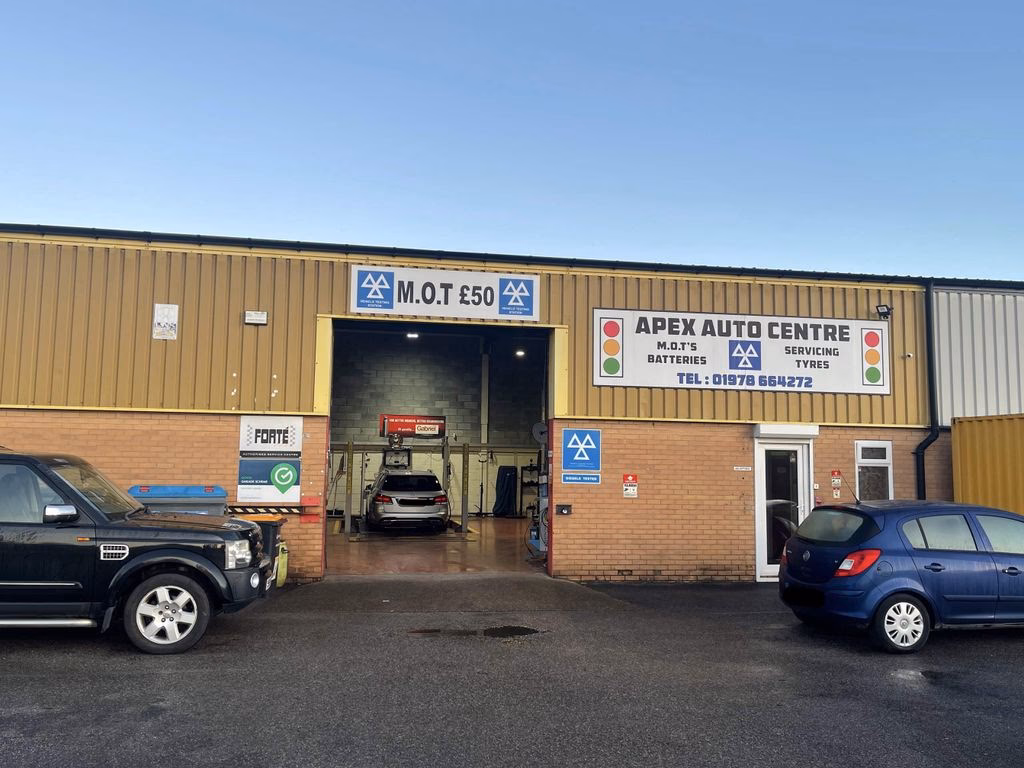 What services does a garage offer?