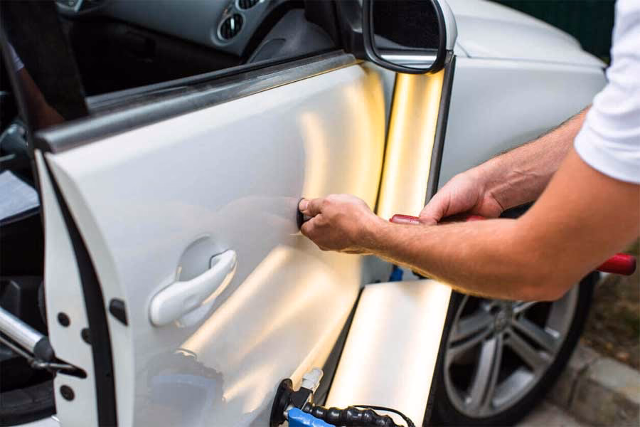 What cars can Essendon panels repair?