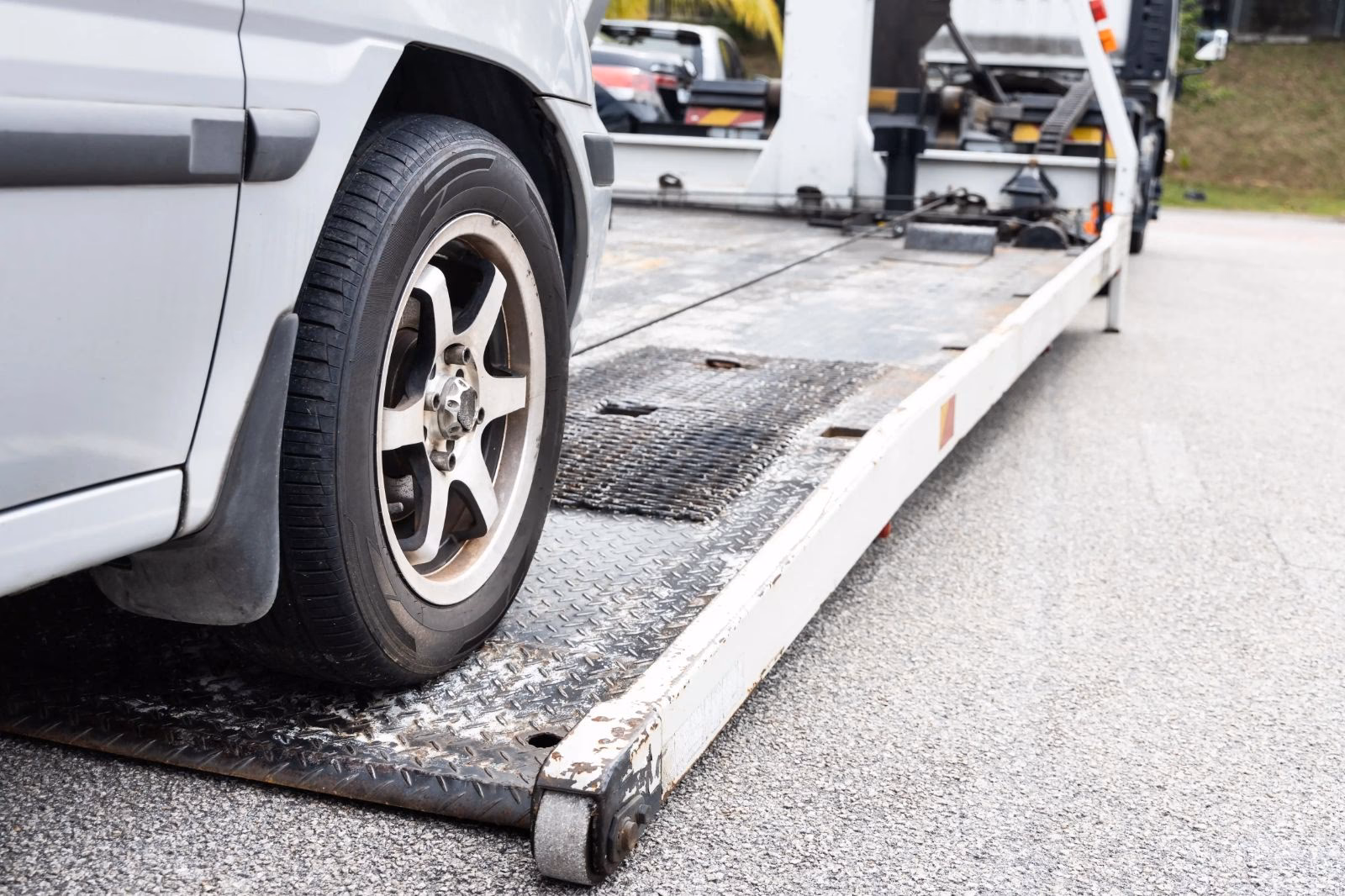 Can apex trailer services repair a trailer?
