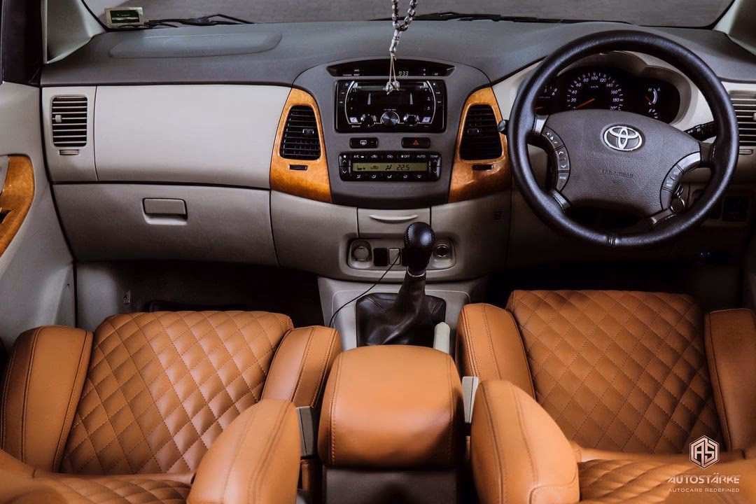 Where to reupholster a luxury car in Kerala?