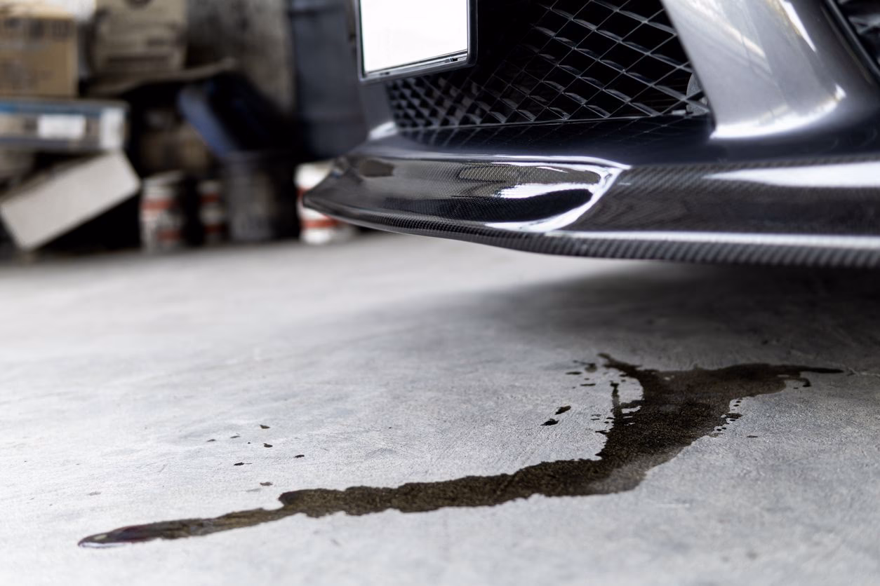 Does parking uphill cause oil leaks?
