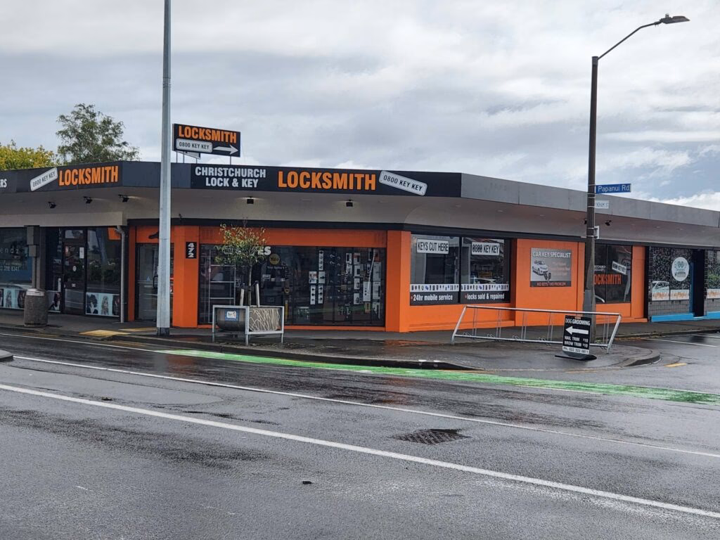 Who is auto keys Christchurch?