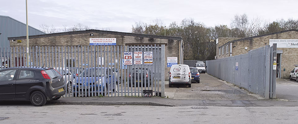 When should I book my Mot in Farnborough?