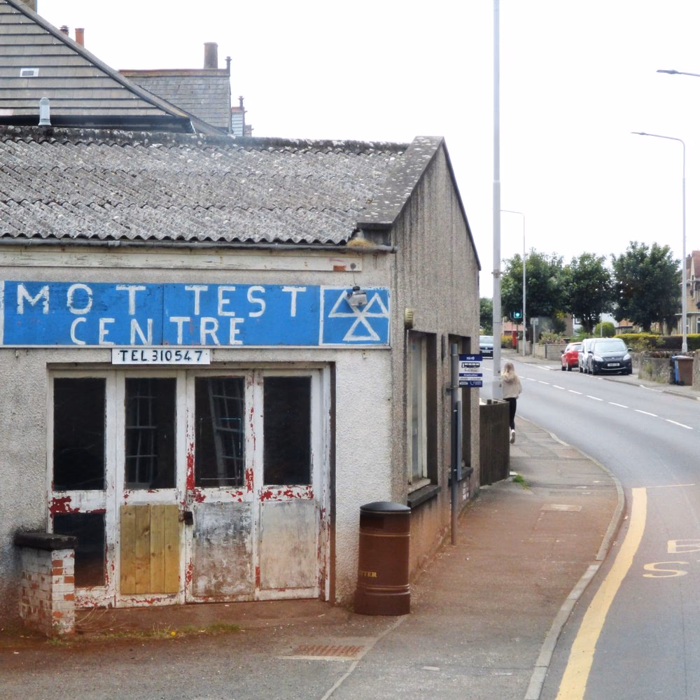 Can you rent a car in Pitlochry?