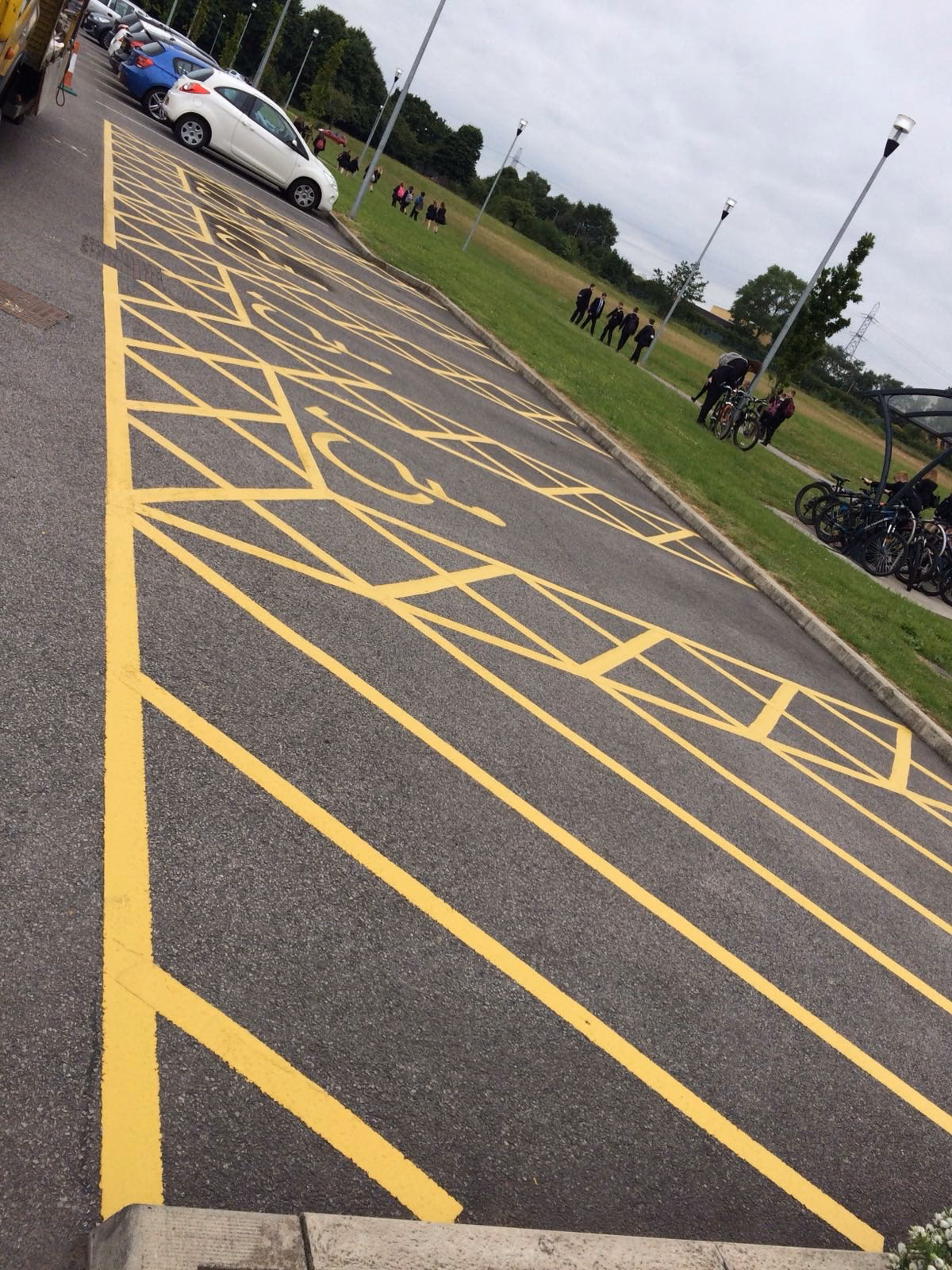 How does East Coast line marking work?