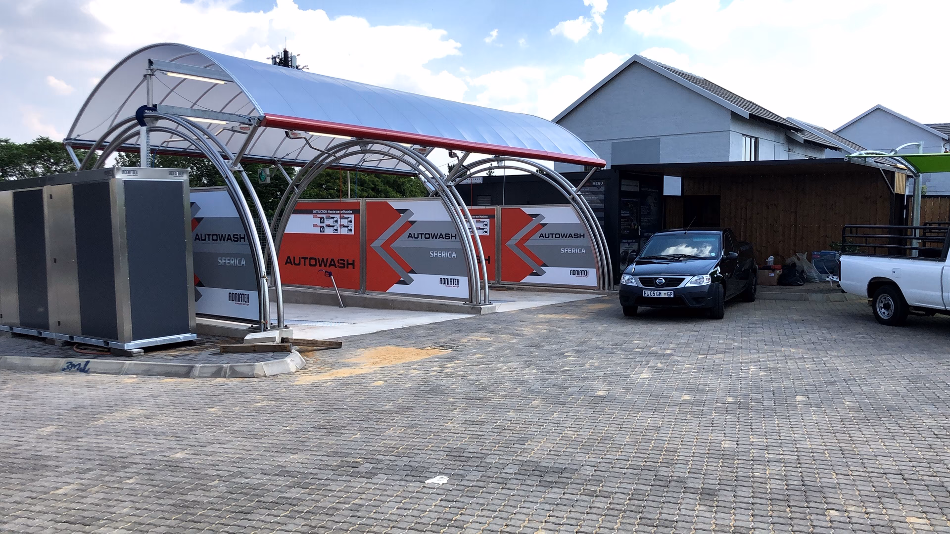 Where can I get a car wash in Midrand?
