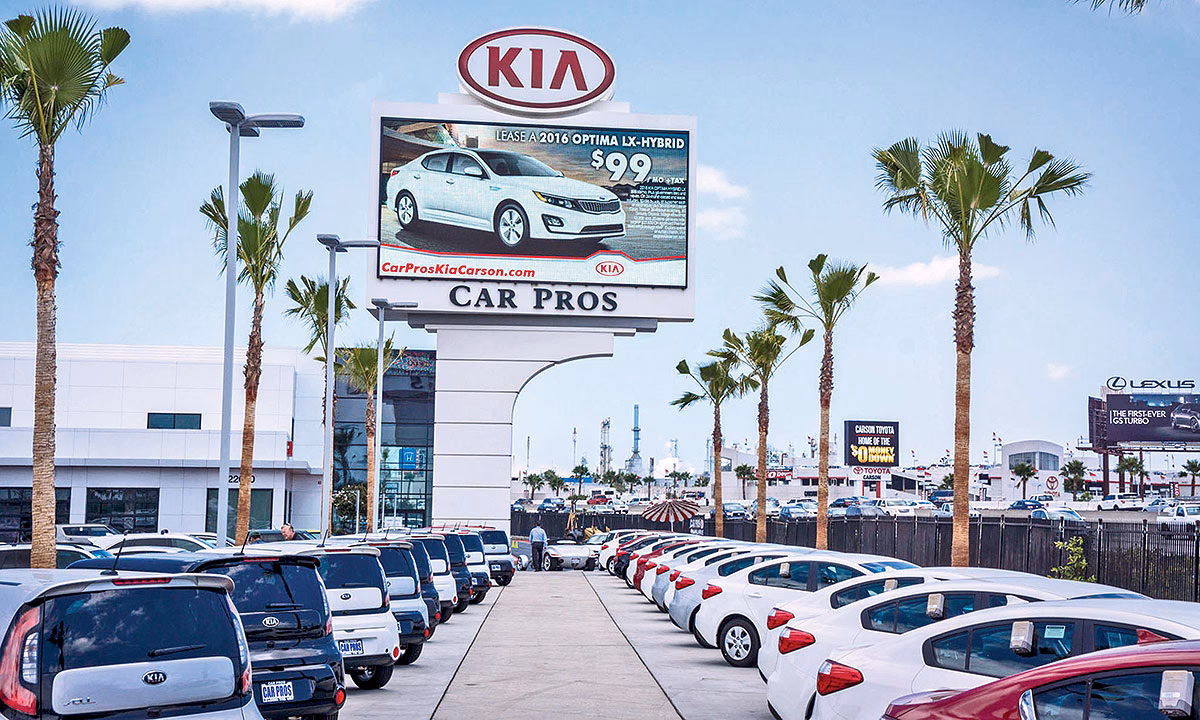How long does Kia cover replacement parts?