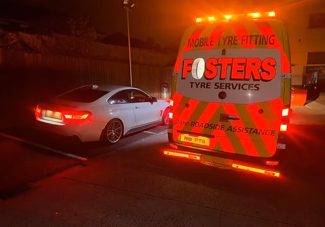 Does yell offer car puncture repair services?