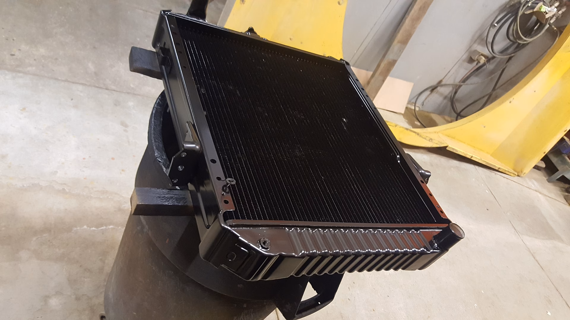 How do I fix a radiator leak in Las Vegas?